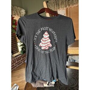 TEEPUBLIC WOMENS XXL LITTLE DEBBIE CHRISTMAS TREE CAKES T-SHIRT HOLIDAY